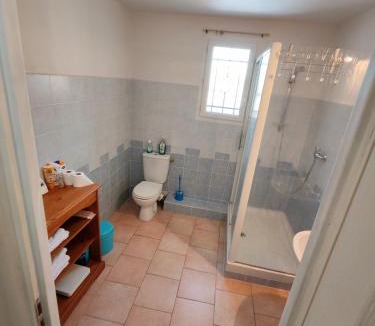 Barret-de-Lioure Bed & Breakfast | Chambre d'hôtes, à la nuitée
