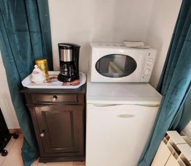 Barret-de-Lioure Bed & Breakfast | Chambre d'hôtes, à la nuitée