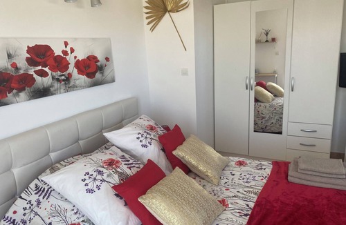 Comps House | Chambre d'hôtes Les Cigales