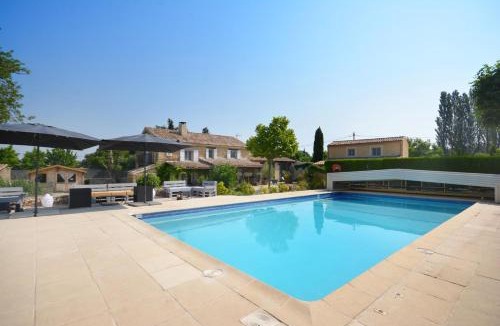 Orange Bed & Breakfast | chambres d hotes Le Mas Julien piscine chauffée adult only