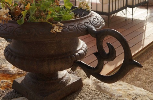 Simiane-la-Rotonde Other | Charm, lavender and tennis in Provence