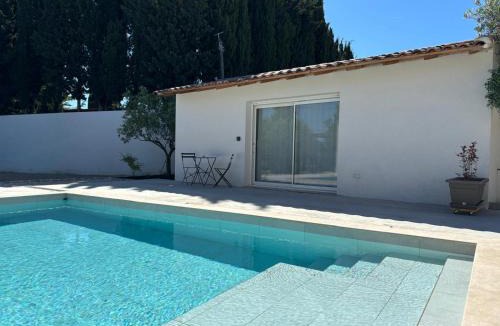 Marignane House | Charmant appartement indépendant avec Piscine