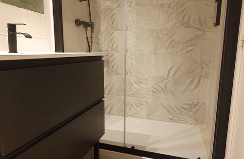 Digne-les-Bains Apartment | Charmant Studio vue Montagne Proche Ville et Thermes