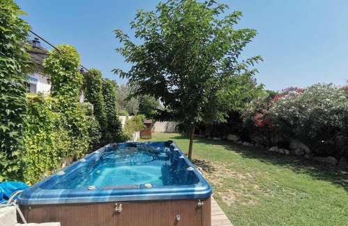 13th Arrondissement Villa | Charmante Suite Avec Jacuzzi au Calme