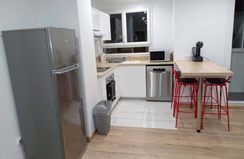 Baille Apartment | Charming 3-bedroom apartment near town center