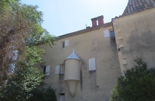 Orange Apartment | Charming apartment in Provence Park .Calme. Parking .2/4 people