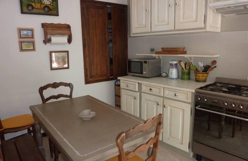 Aix-en-Provence House | Charming character house in the hills above Aix-