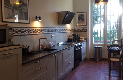 Toulon House | Charming country house on the Faron