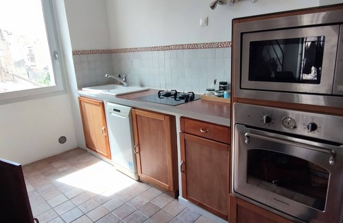Le Camas Apartment | CHARMING DUPLEX IN THE HEART OF CAMAS