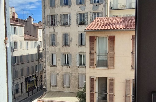 Le Camas Apartment | CHARMING DUPLEX IN THE HEART OF CAMAS