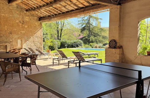Beaucaire Cottage | Charming historic guest house & pool in heart of Provence. Arles-St-Rémy-Avignon