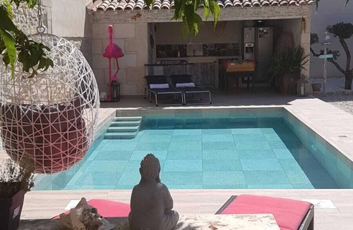 Comps House | Charming house "LE GECKO" BETWEEN ALPILLES AND CAMARGUE HEATED SWIMMING POOL