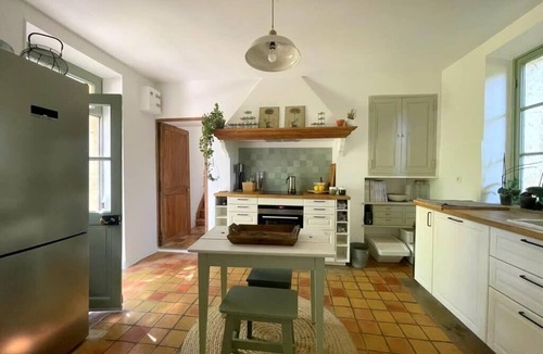 Lambesc House | Charming Mas in the countryside, near the village of Lambesc, large garden,