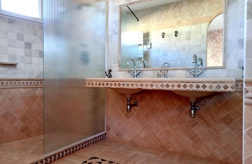 Montfrin House | Charming stone