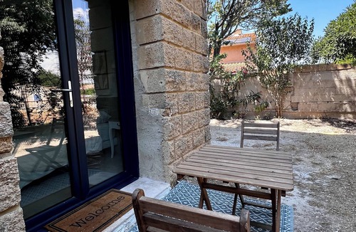 Montfavet Apartment | Charming Studio Avignon MFT