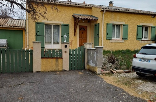 Castellane Apartment | CHARMING STUDIO close to the center of CASTELLANE, du VERDON