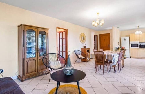 Miramar House | Charming villa close to the beach