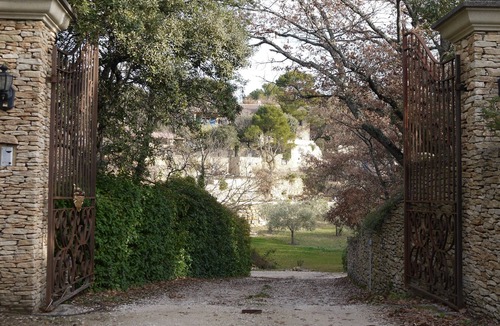 Venasque House | Charming villa with stunning views, private pool, playground