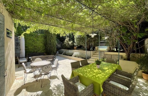 Lambesc House | Charming village house with swimming pool and beautiful shaded terrace