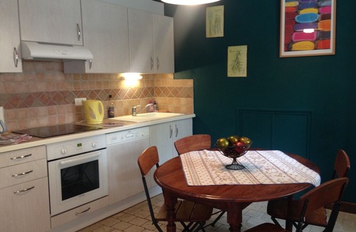 Sablet House | Charming village house in a medieval village