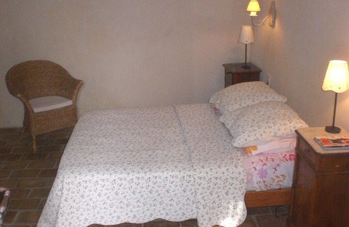 Sablet House | Charming village house in a medieval village