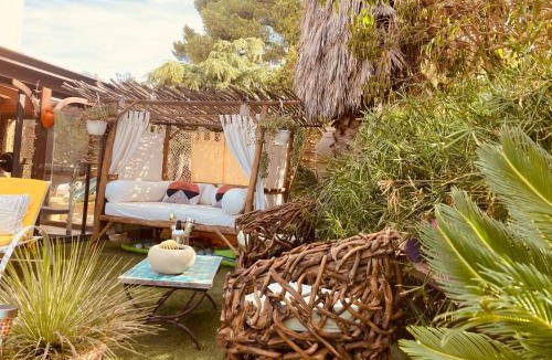 Les Baumettes Bed & Breakfast | chez Guy