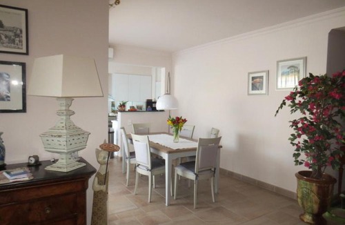 Orange Bed & Breakfast | chez MARINO antony real