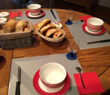 Entressen Bed & Breakfast | Chez Marydidou : Chambres d'hôtes