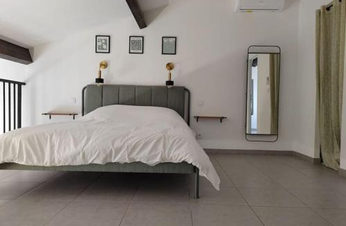 Fos-sur-Mer Apartment | Chez Roberto/Jardin/Parking