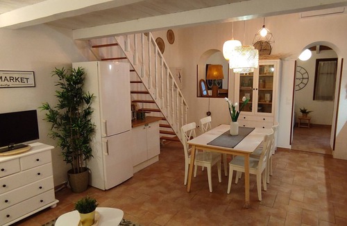 8th Arrondissement House | Chill Out Cabanon Charme Calanques à 30 m de L'eau