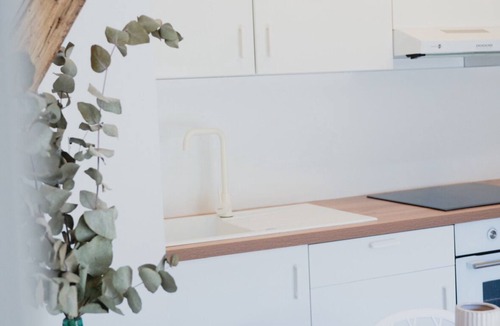 Montfrin Apartment | CINEMA Lune