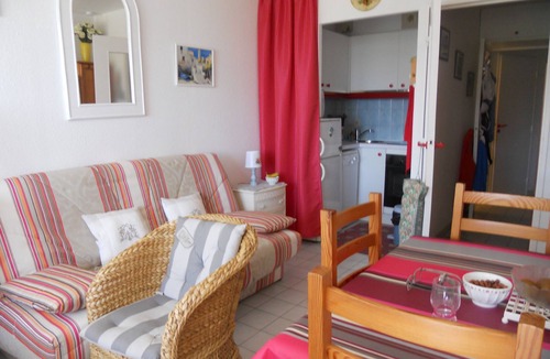 Miramar Apartment | Classified 2* T2 + cabin apartment facing the sea - Miramar beach - private parking