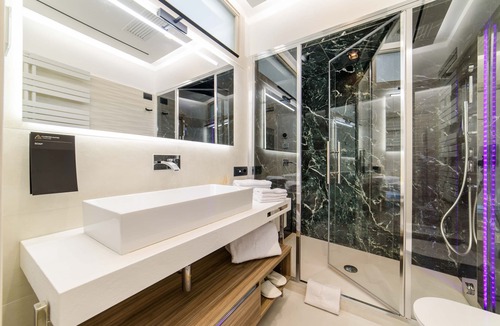 Amalfi Bed & Breakfast | Cloister Suites Amalfi