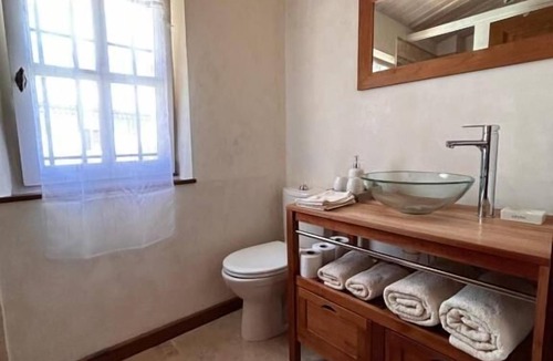 Villeneuve Bed & Breakfast | Clos des Cassis