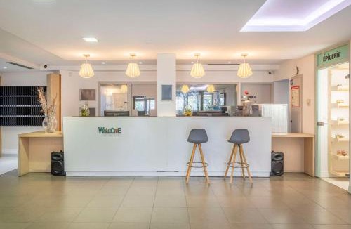 La Plage Hotel | Comfort Aparthotel Marseille Prado