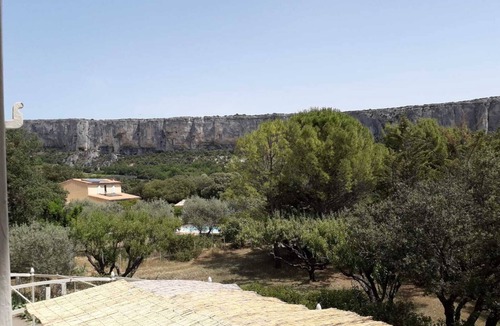 Lioux House | Completely renovated family home in the heart of the luberon