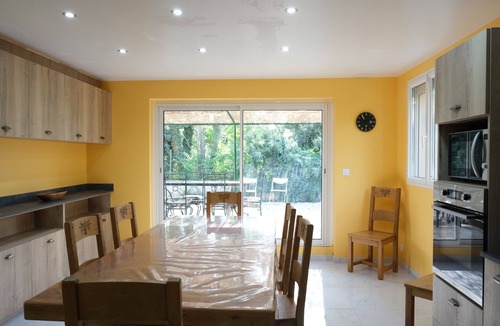 Ansouis Villa | Confortable house
