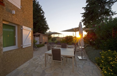 Miramar House | Contemporary renovated house with garden, quiet, 300 m from Miramar beach