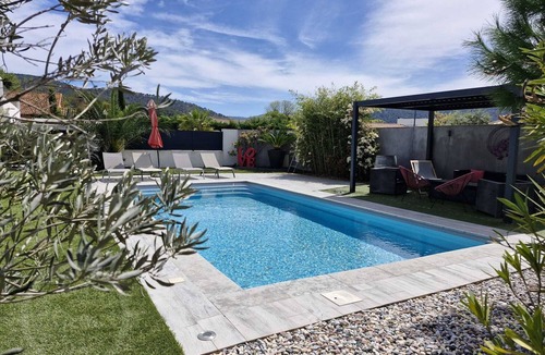 Gemenos House | Contemporary house for summer vacations in Gémenos 150m² with swimming pool