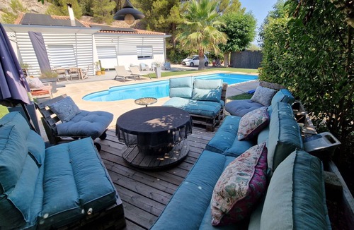 Meyrargues Villa | Contemporary step-free villa, very quiet spot between Aix and Lourmarin