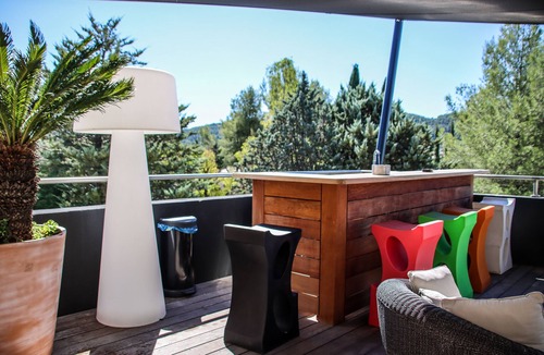 Le Beausset Villa | Contemporary villa and relaxation areas