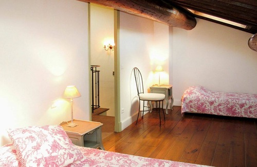Ollieres Villa | Cosy apartment in villa for 11 guests with WIFI, pool, TV, terrace, panoramic view and parking