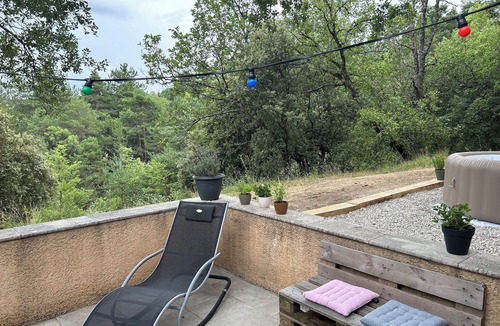 Digne-les-Bains House | Cosy house, nature & quiet, close to amenities
