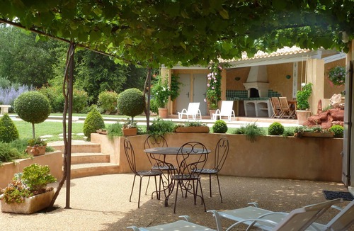 Roussillon Cottage | Cottage for 2 people with private pool in wooded park * classified