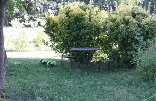 Pernes-les-Fontaines Cottage | cottage in provencal farmhouse, 2 minutes from Pernes