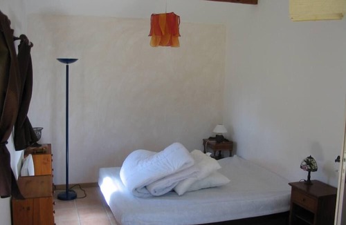 Jouques House | Cottage on property