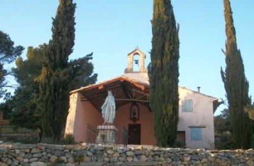 Caromb Cottage | Cottage Rental in Provence