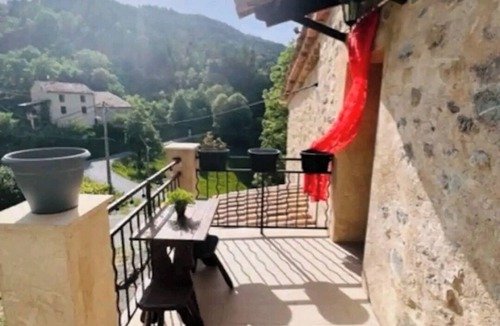 Ubraye House | Country house in Provencal village