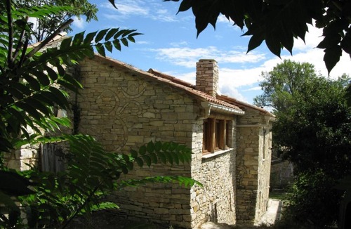 Montlaux House | Country House 'La Colle En Provence Main House' with Mountain View, Private Pool and Wi-Fi