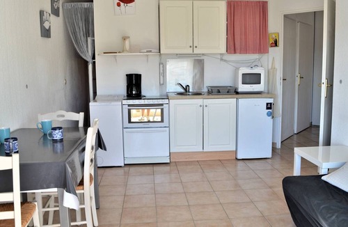 Cavaliere Apartment | Cozy 2-Room Apartment for 4 with Balcony, AC, and Private Garage in Cavalaire-sur-Mer